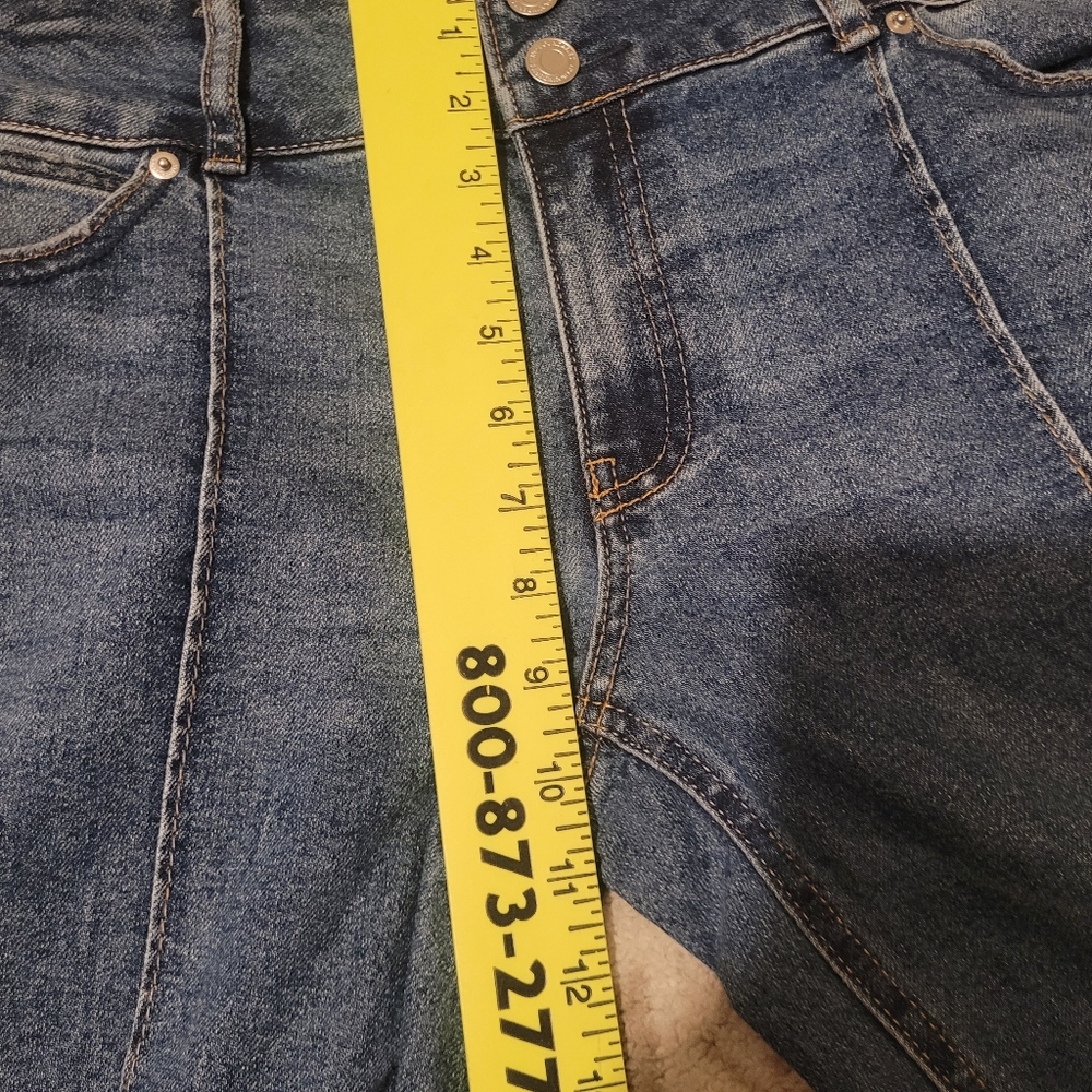 No Boundaries Blue Mid-Rise Bootcut Jeans with Front Seams - Picture 7 of 8